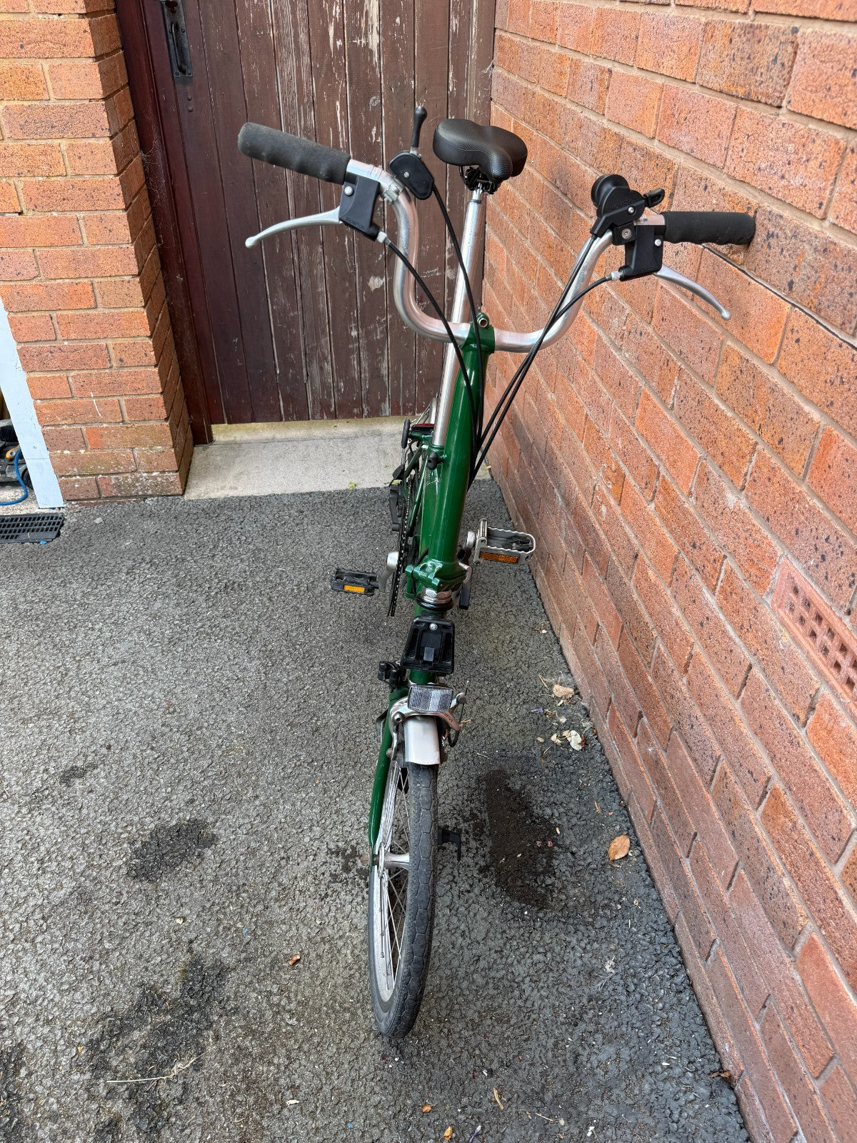 Brompton L6 (6 Speed) folding bicycle -BRITISH RACING GREEN (GOOD CONDITION)