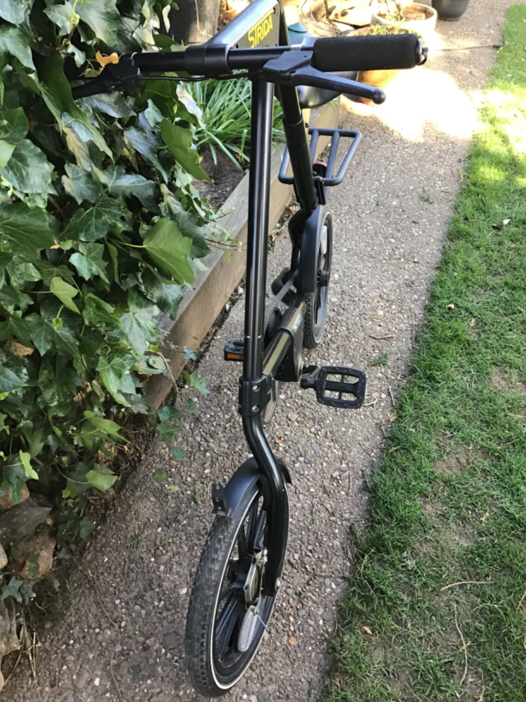 Vintage Strida Folding Bicycle MK1. Good Condition ready to ride.