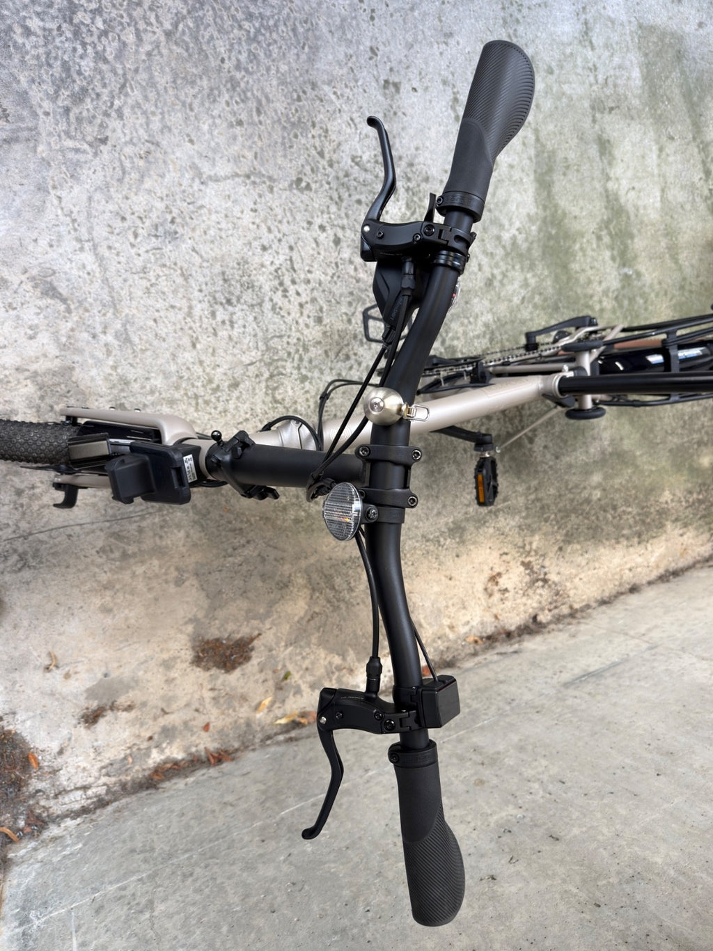 Brompton G Line with Superoll & Handlebar control E-Motiq System 4 speed & extra
