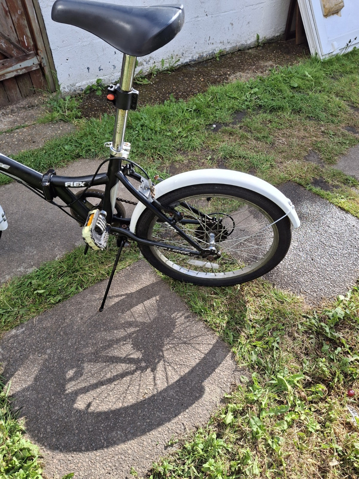 Challenge Flex Folding Bike Black, for Commuting and Camping