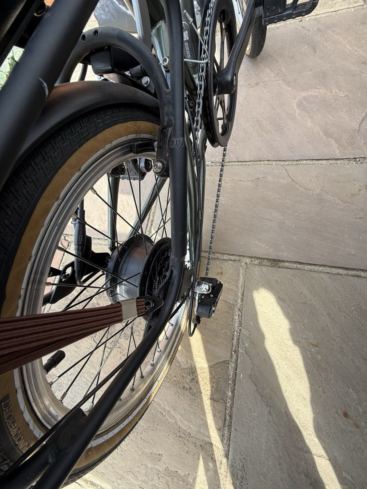 Decathlon B'TWIN E-FOLD 500 20in Folding Elec Bike 250W 36V Back Rack, mudguards