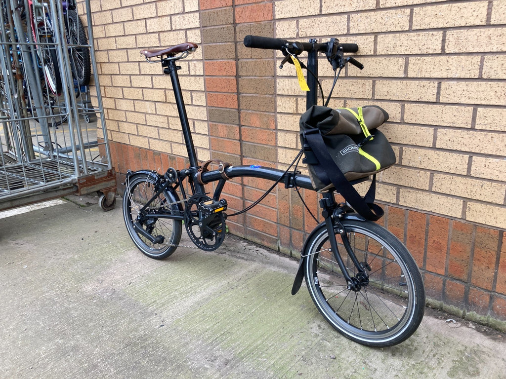 Brompton P Line Urban 4 Speed Low Handlebar Folding Bike - Midnight Black - VGC