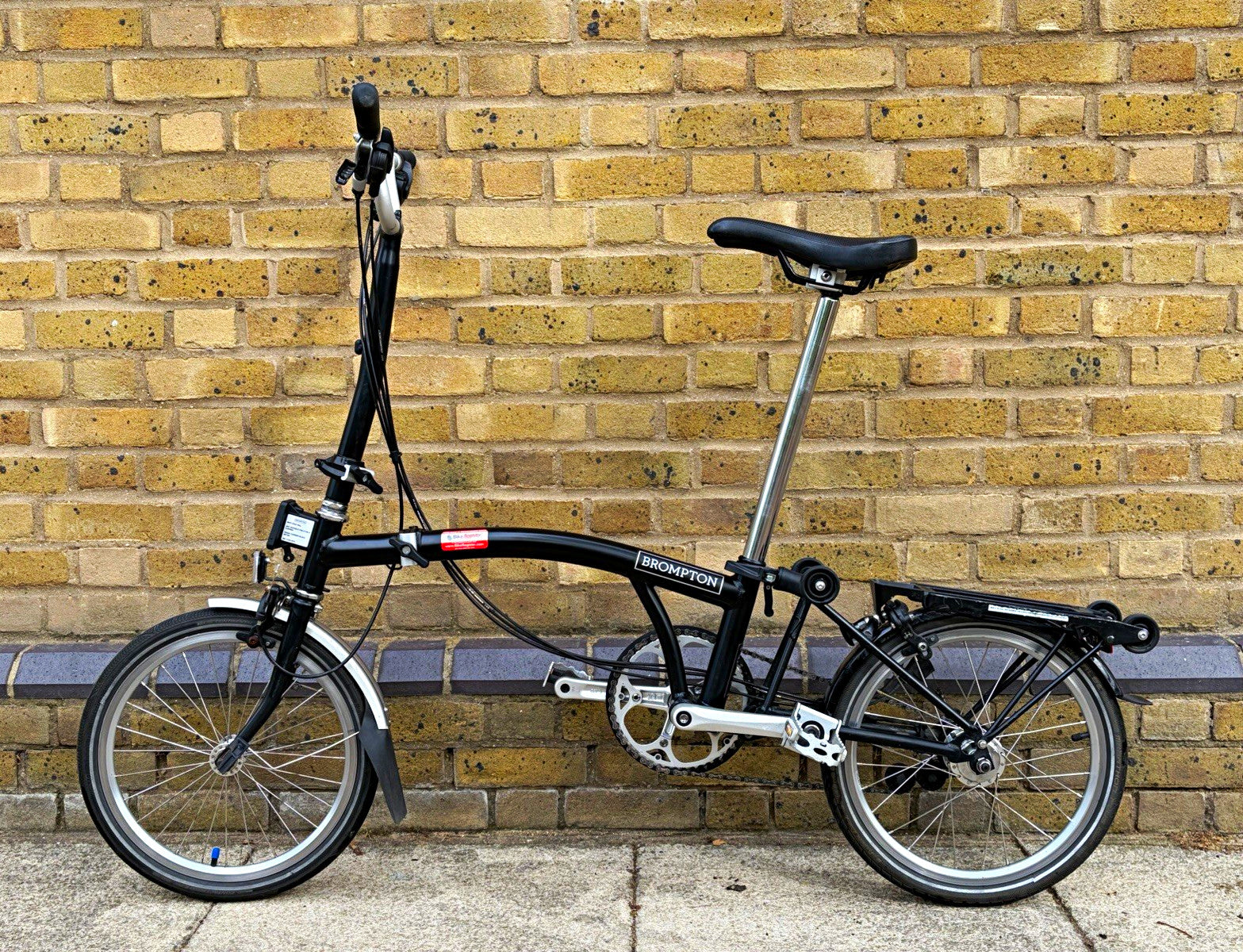 Brompton Folding Bike Black H6R H-type 6-speed Rear rack & mudguards 2021
