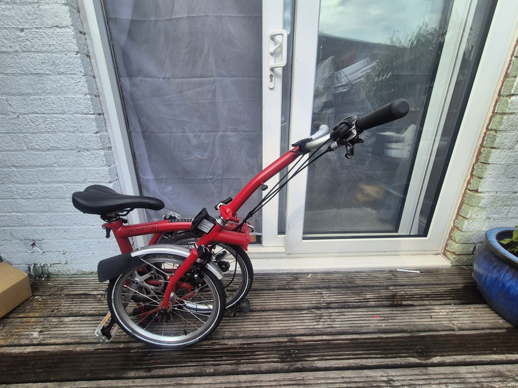 Brompton M3L Folding Bike 3-Speed, Red, Excellent Condition, Barely Used