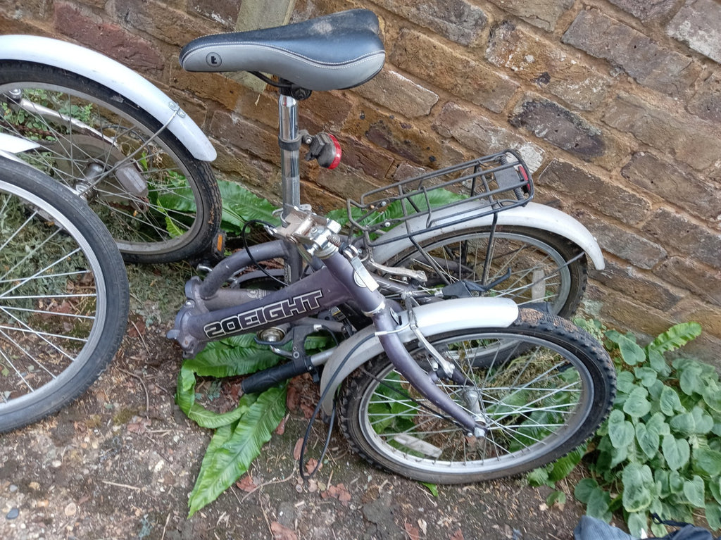 One Fold Up Bicycle Not Working for Spares Or Repair