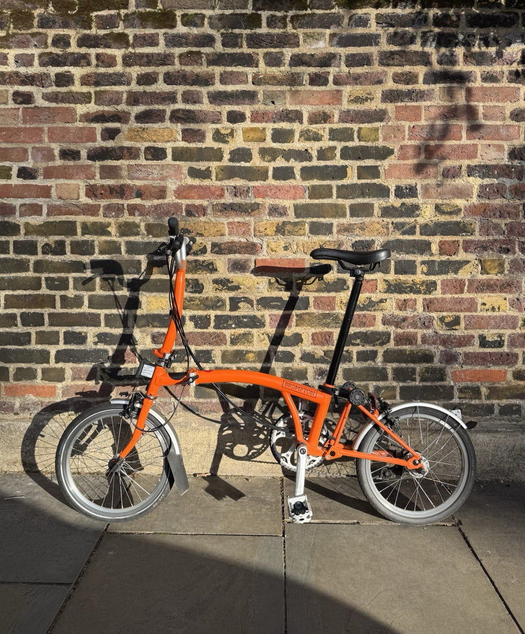 Brompton M6L C Line Explore 2021 Signal Orange 6 Speed M Bar Freshly Serviced