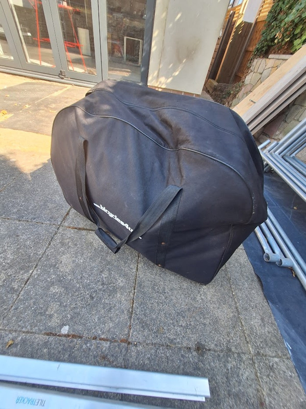Bicycles4u Folding Bike + Padded Carry Case (Ridden Twice!)