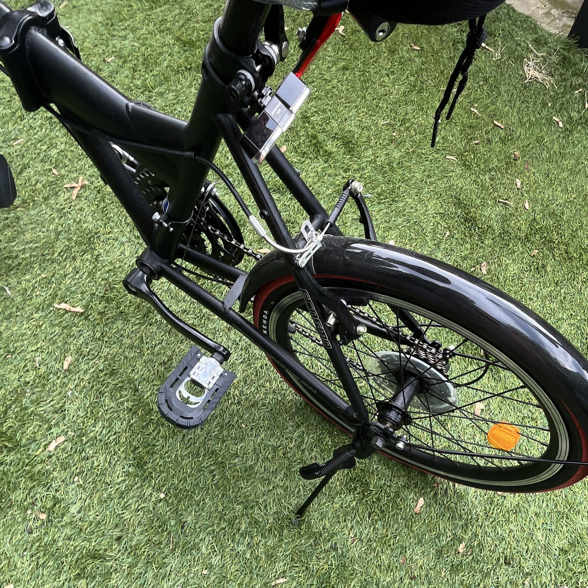 Ecosmo 20in Folding Bike V-Brake Mudguards Kickstand Derailleur Black/Red