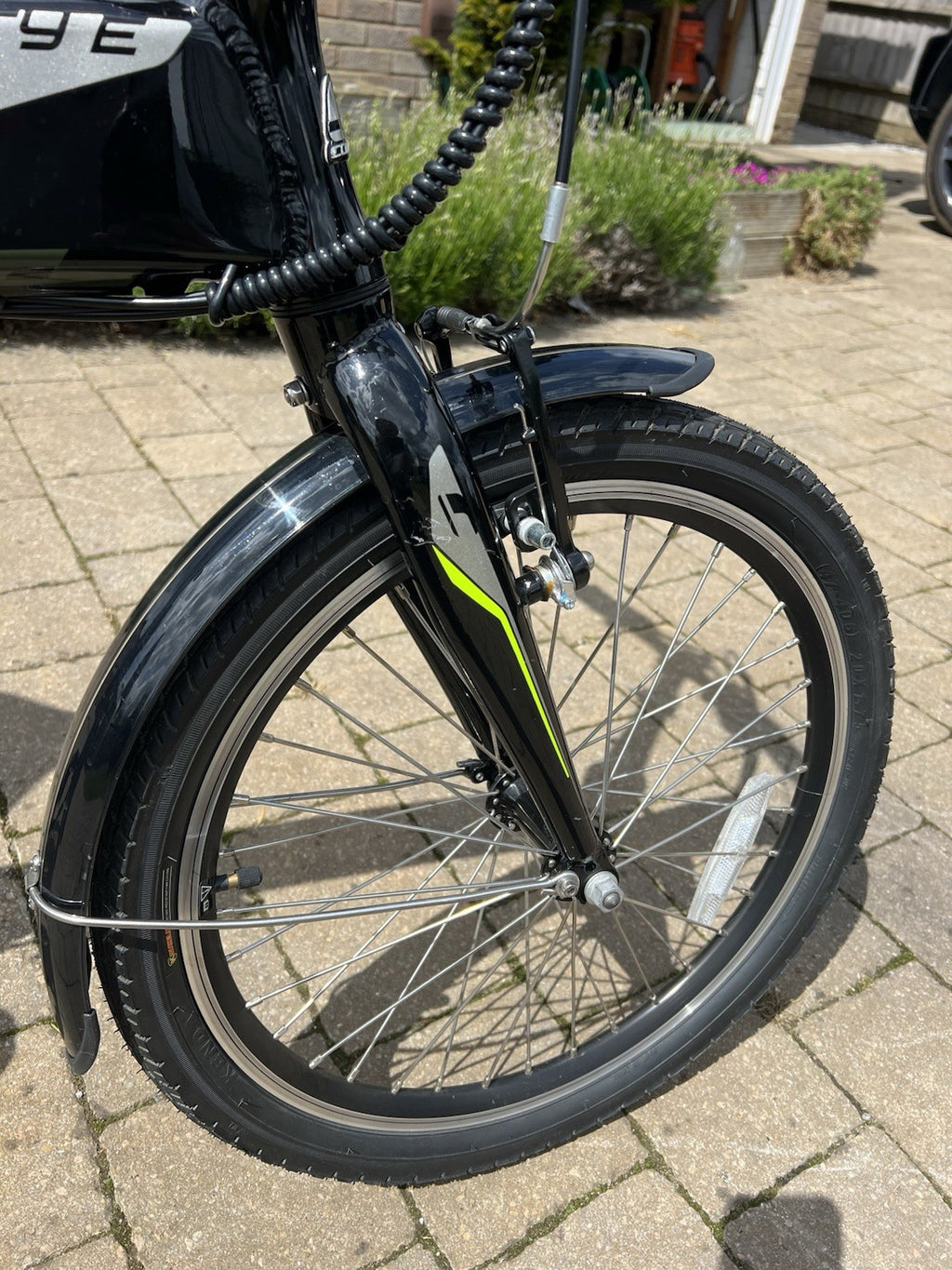 Carerra Cross City Folding Bike