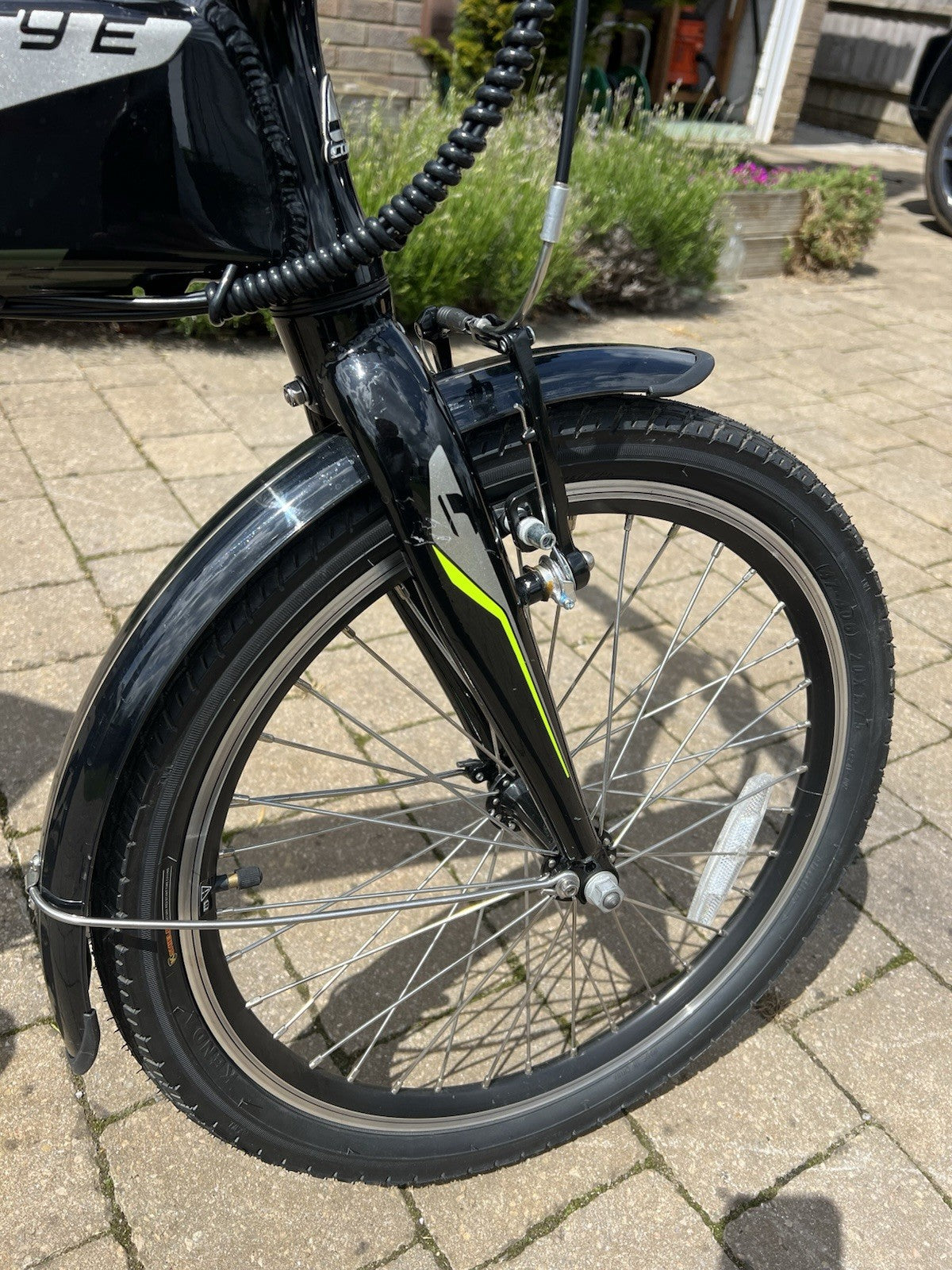 Carerra Cross City Folding Bike