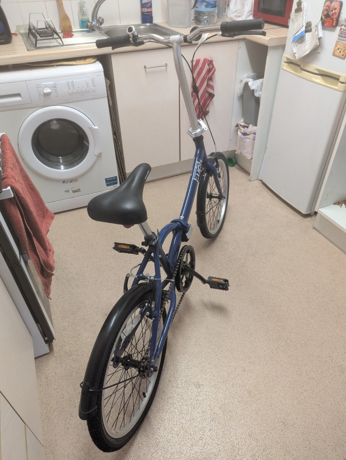 Apollo Folding Bike 20" Wheel