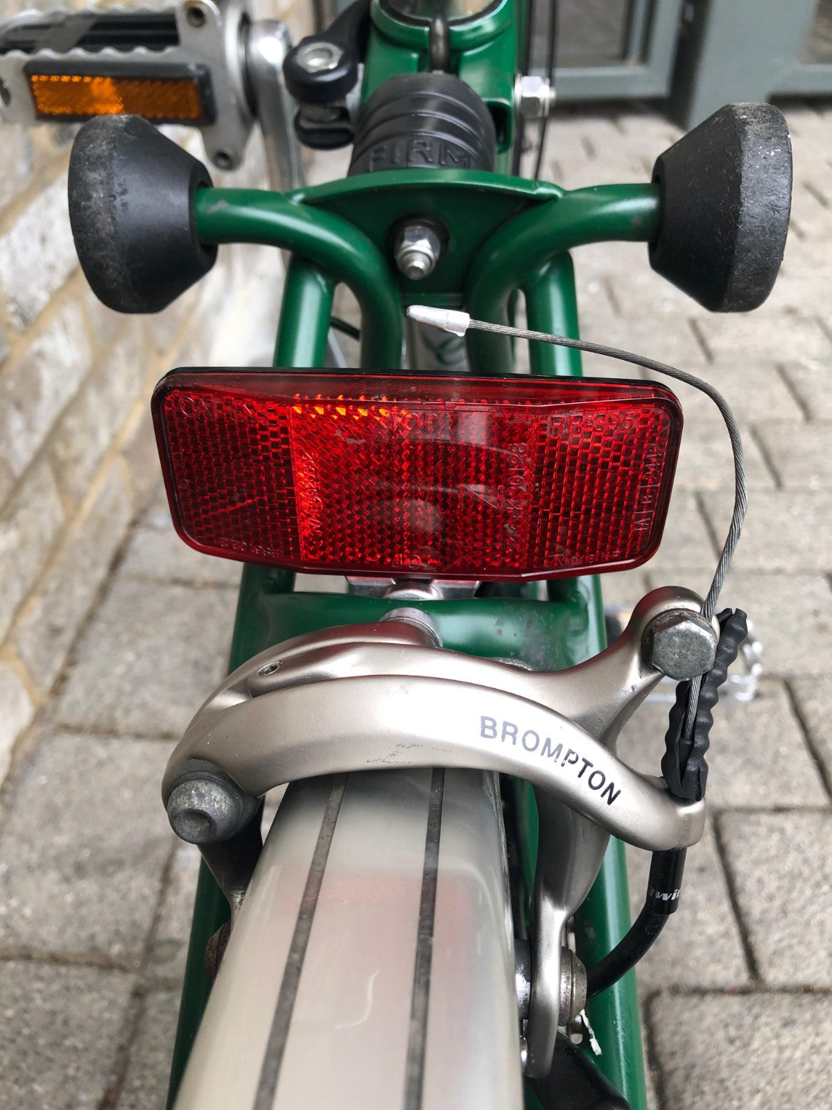 Brompton Racing Green 3 Speed Mid M3L - WORLDWIDE DELIVERY