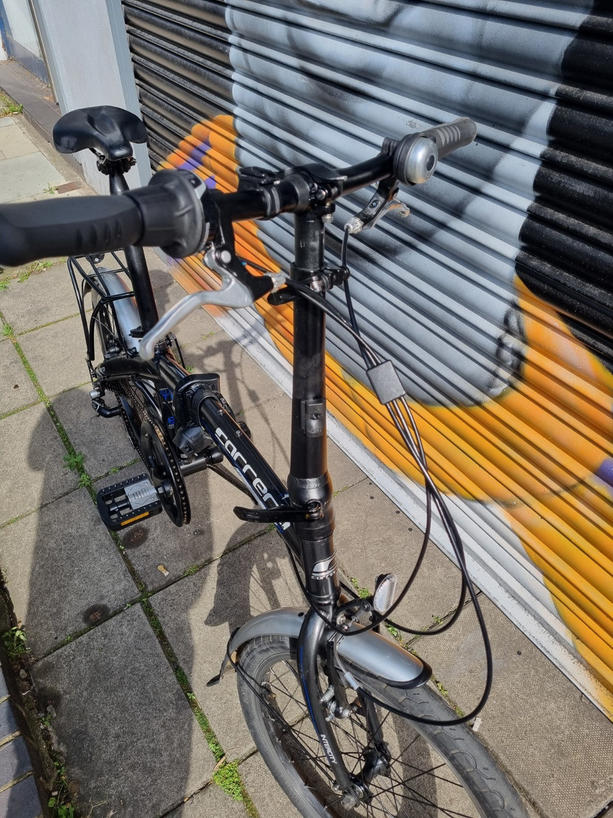 CARRARA INTERCITY 8 SPEED BIKE IN GOOD WORKING ORDER NW10 PICK UP