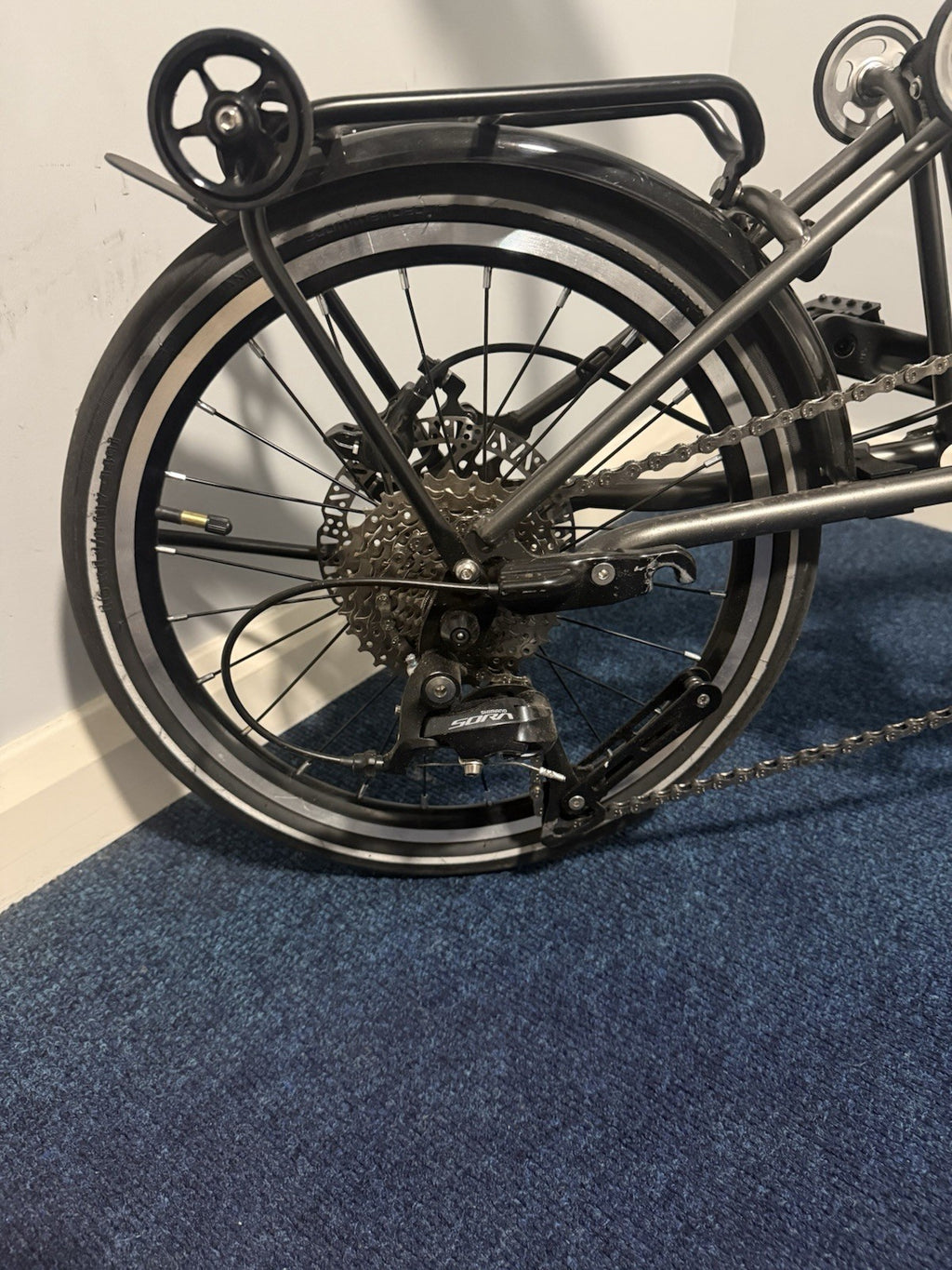 Cranston D9 Shimano Folding Bike (Excellent Condition)