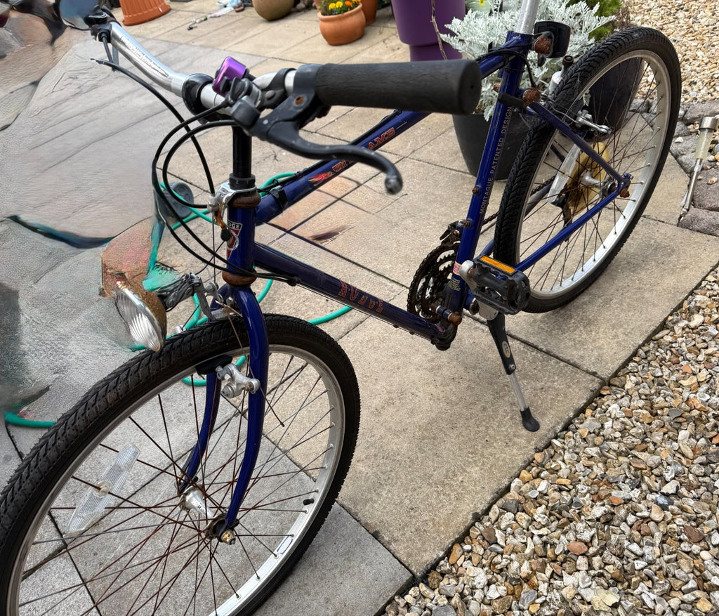 Montague BiFrame Folding Bike Blue (men's) 26 inch wheels.