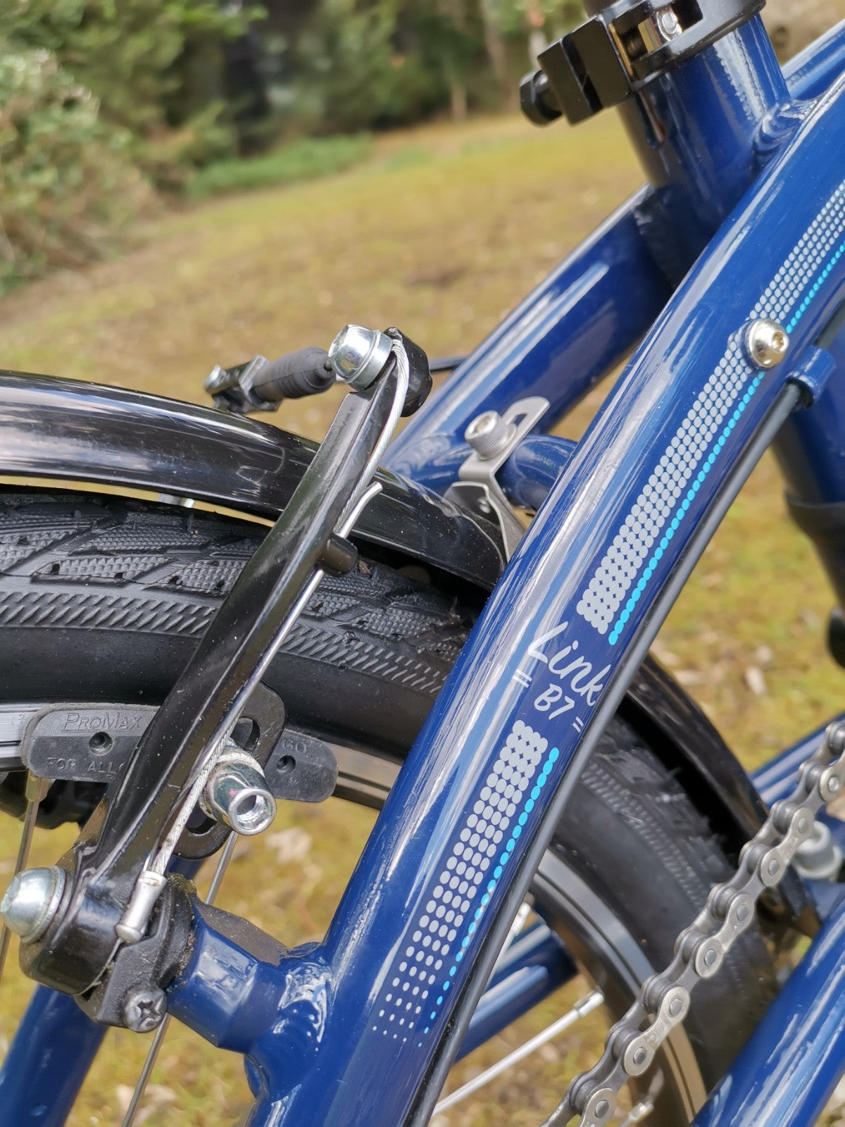 TERN LINK B7    Folding Bike  With Extras    -   ONE WEEKS USE ONLY