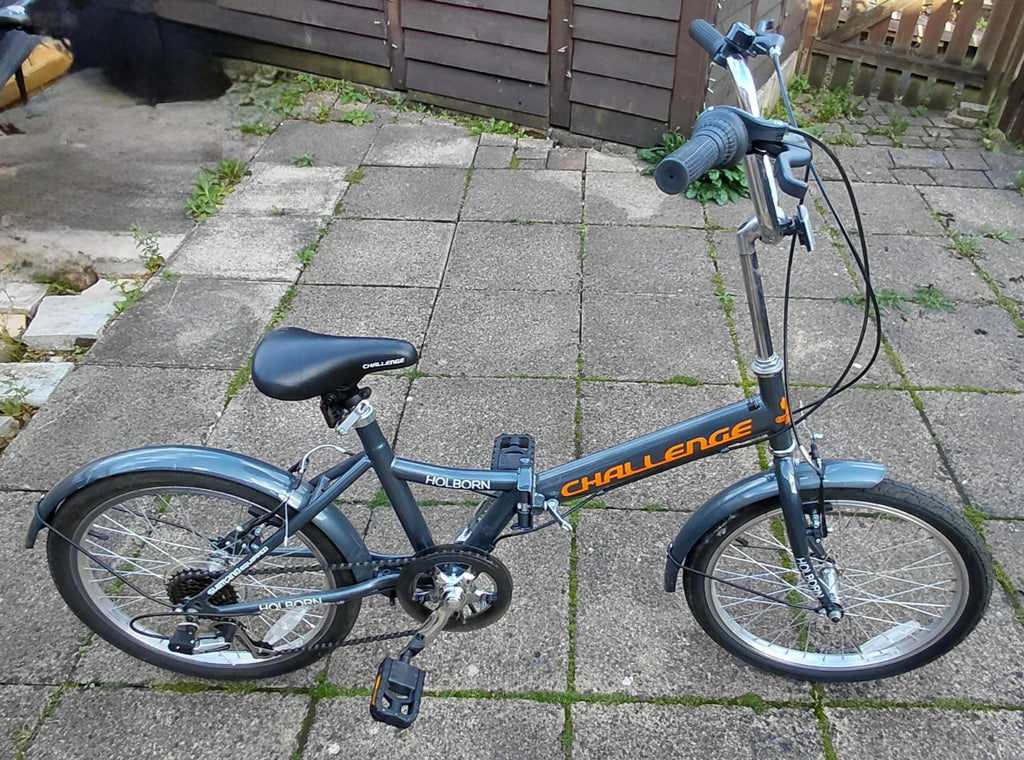 Holborn Challenge 20-inch Wheels Folding Bike Unisex  6 Gears COLLECTION ONLY