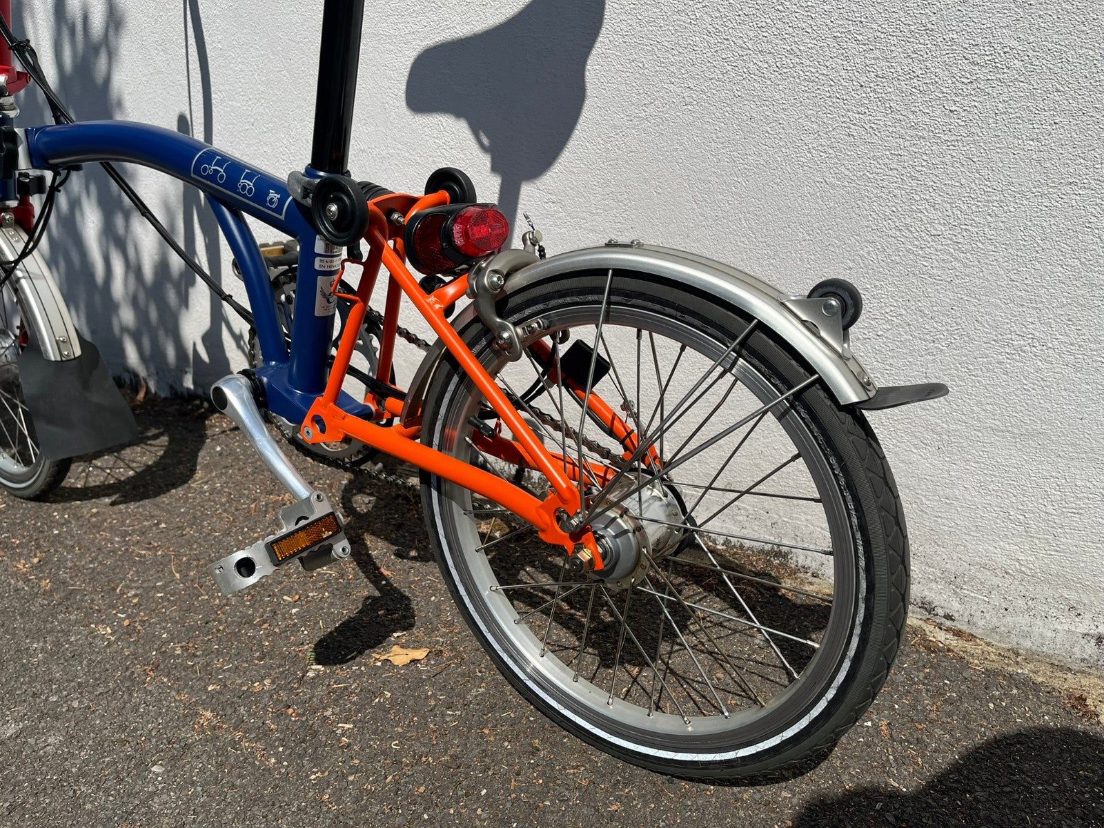 Brompton M3L C Line Dynamo Light 3 speed Navy Blue Red M-type Folding Bike