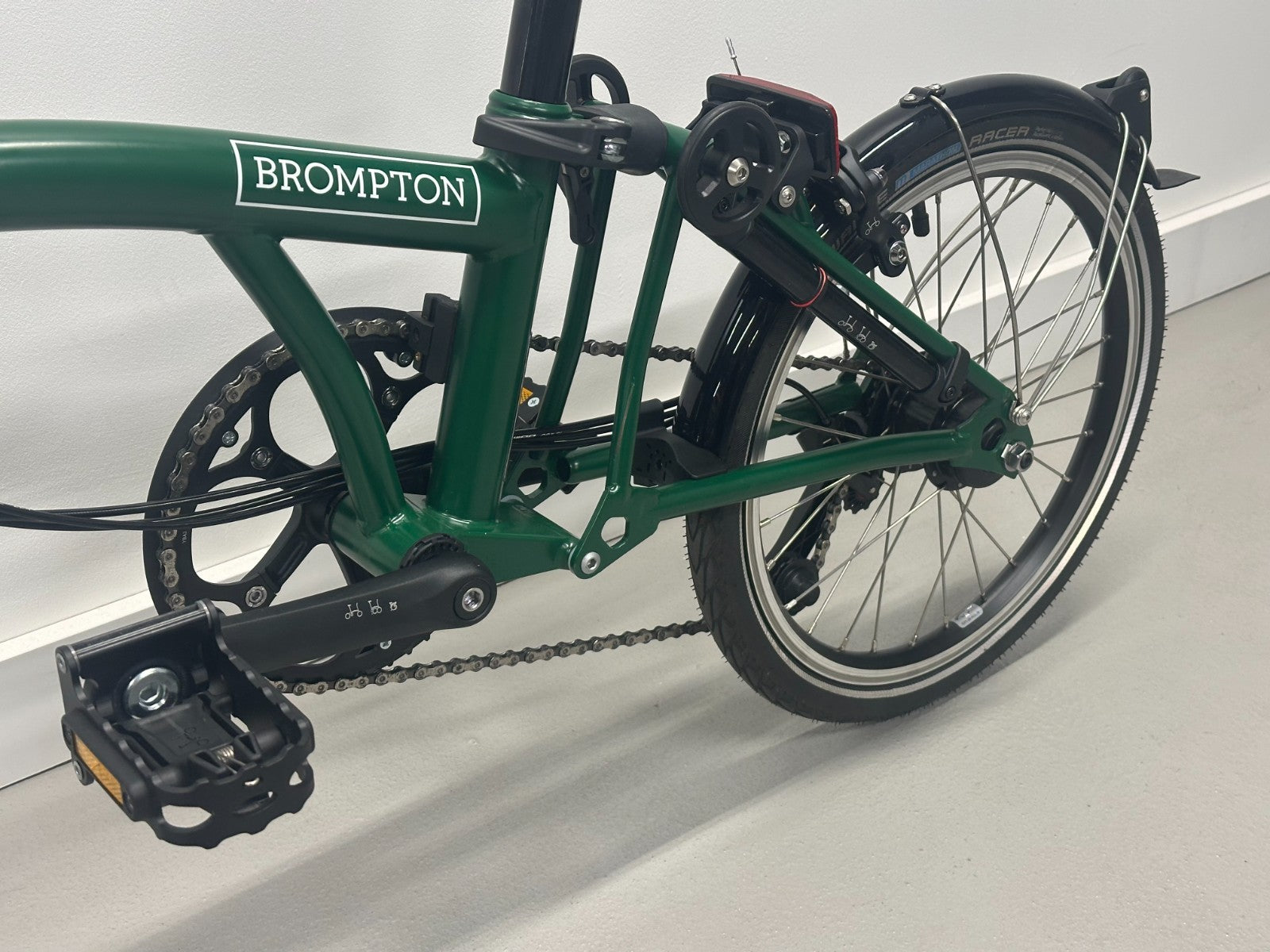 Brompton C Line - Classic Racing Green - 12 Speed - comes with Brompton Pump