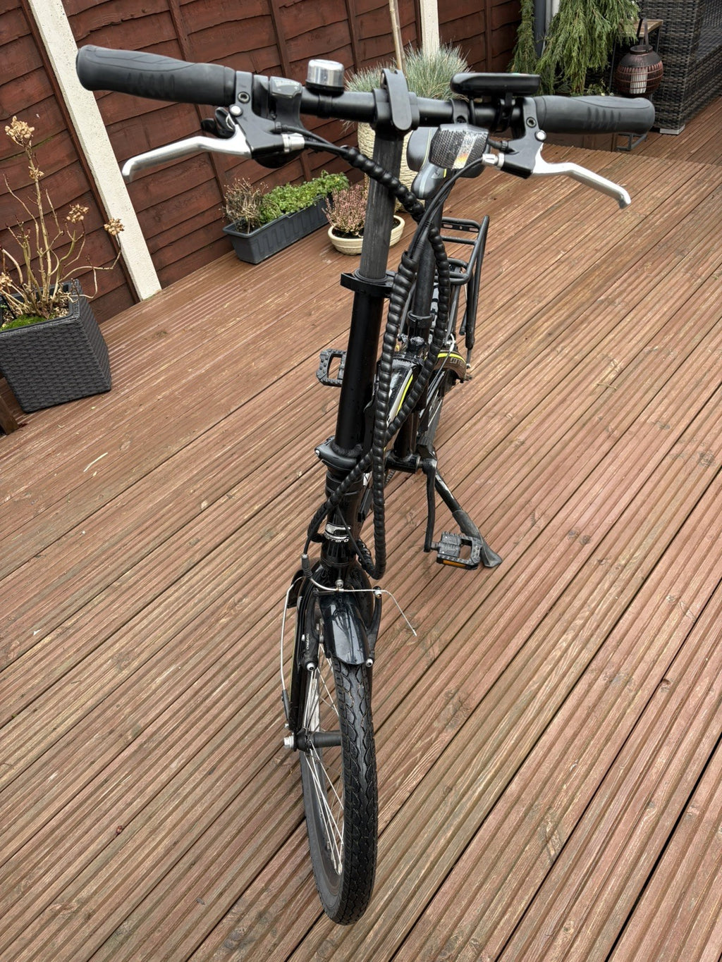 Carrera Crosscity E