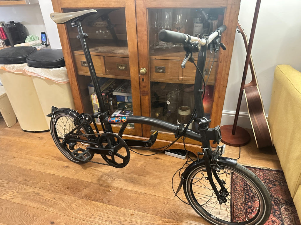 Brompton  P Line 4 Speed Folding Bike, Low Bar, upgraded Parts & Metro Bag
