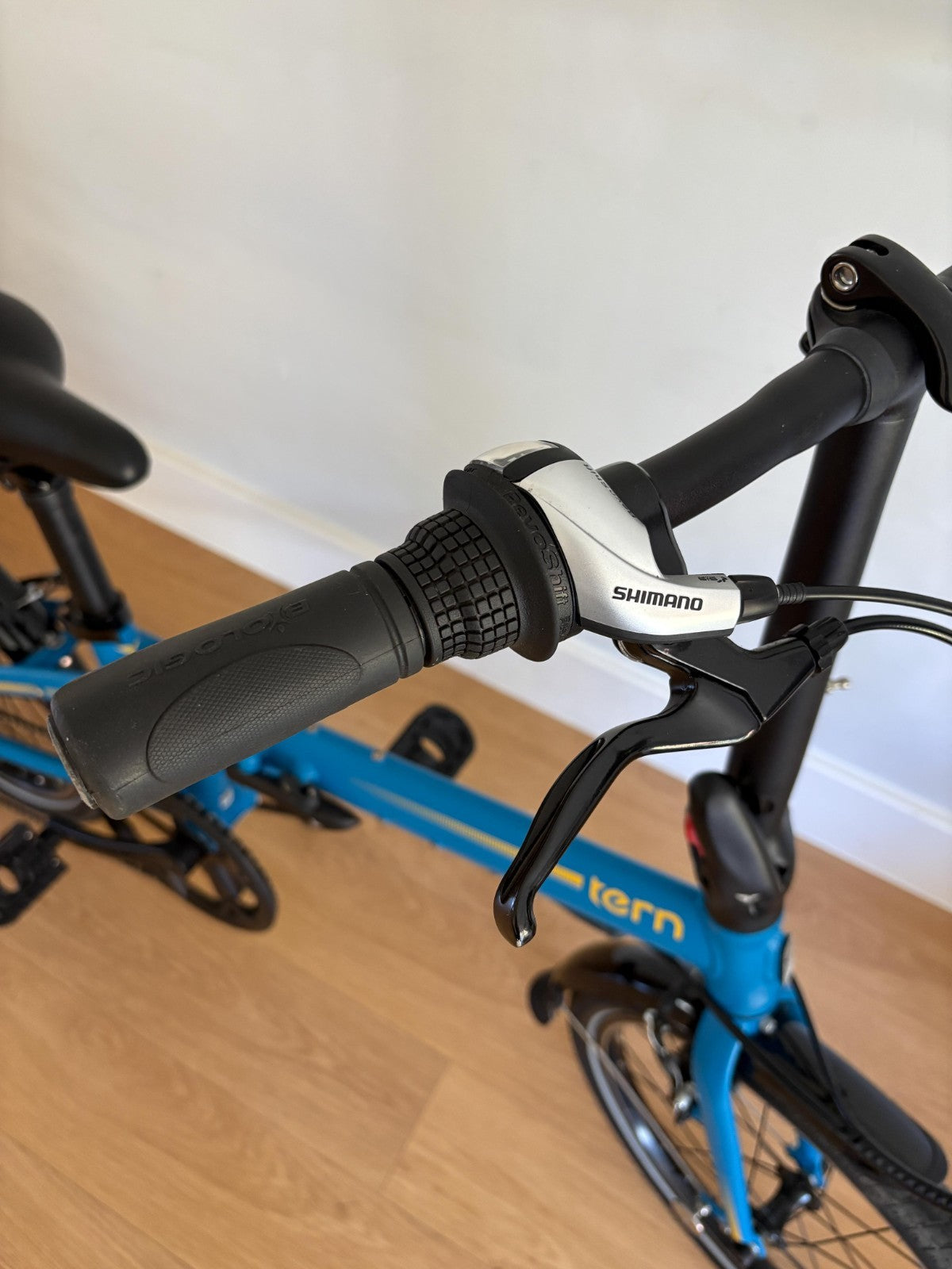 Tern Link C8 Folding Bike 8 Speed  – Excellent Condition!