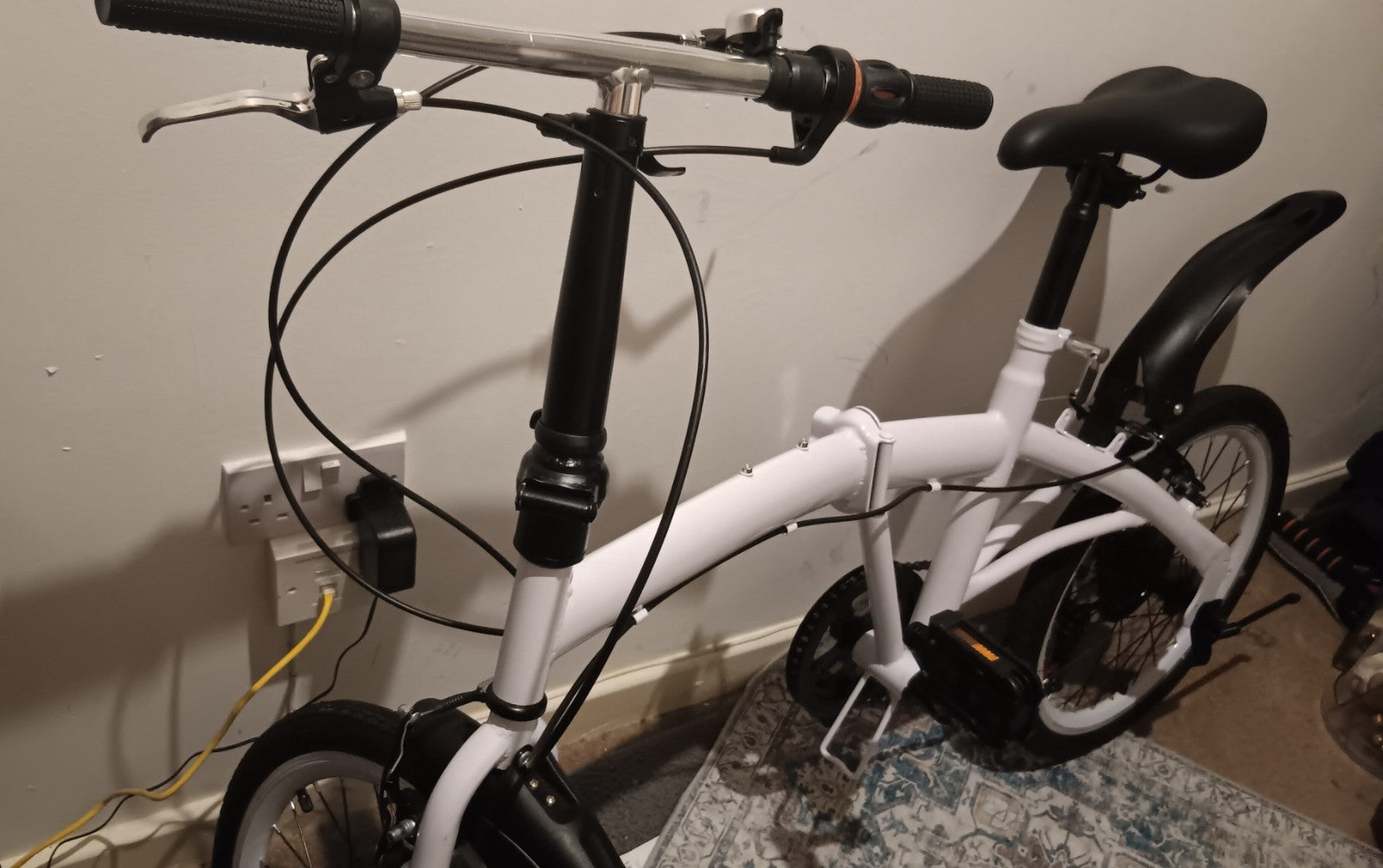 White Folding Bicycle 20 inch Wheel Compact Adult Foldable City Commuter BikeNEW