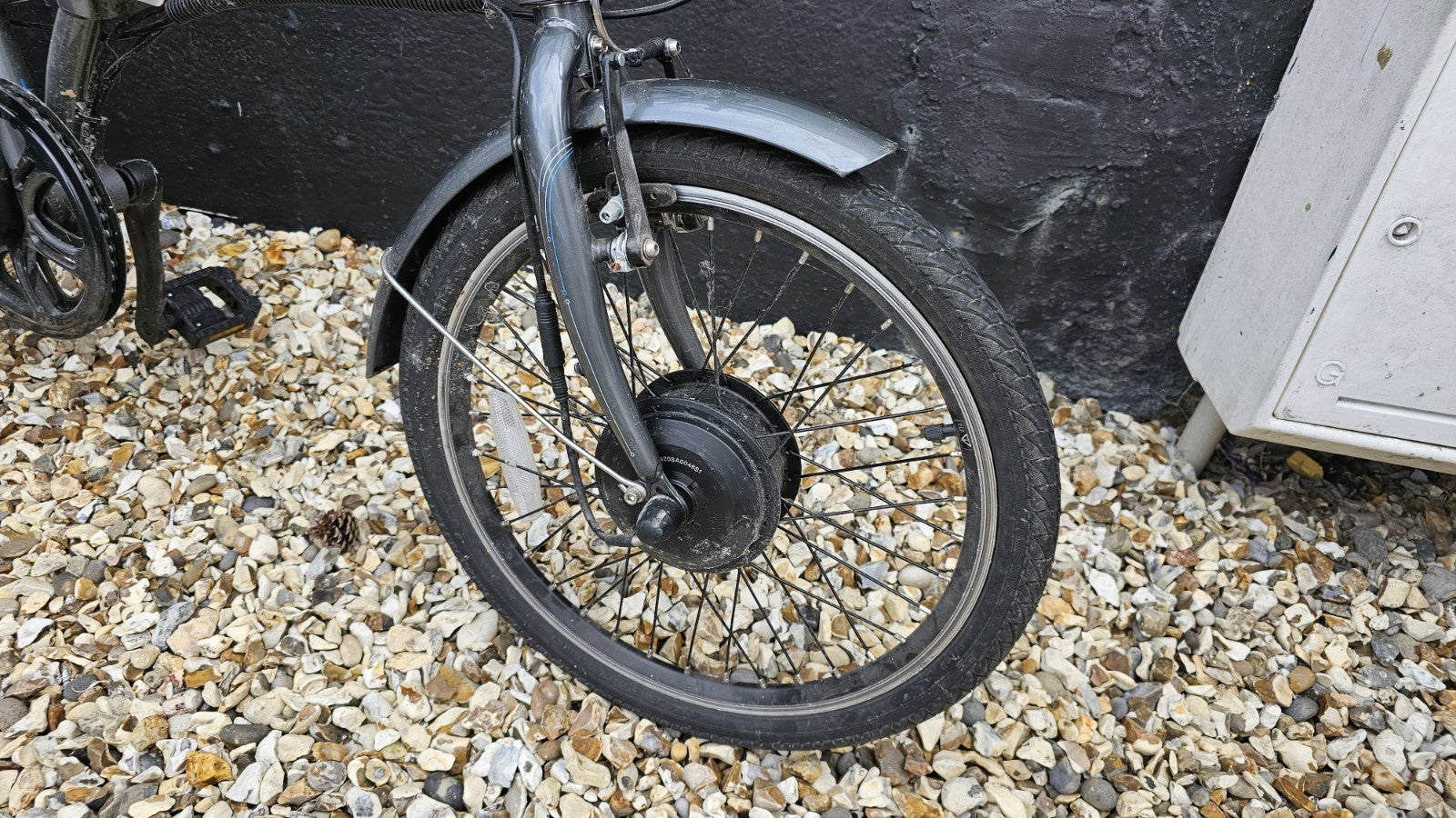 Apollo Transport Folding Bike 20in 250W 7 Speed Grey