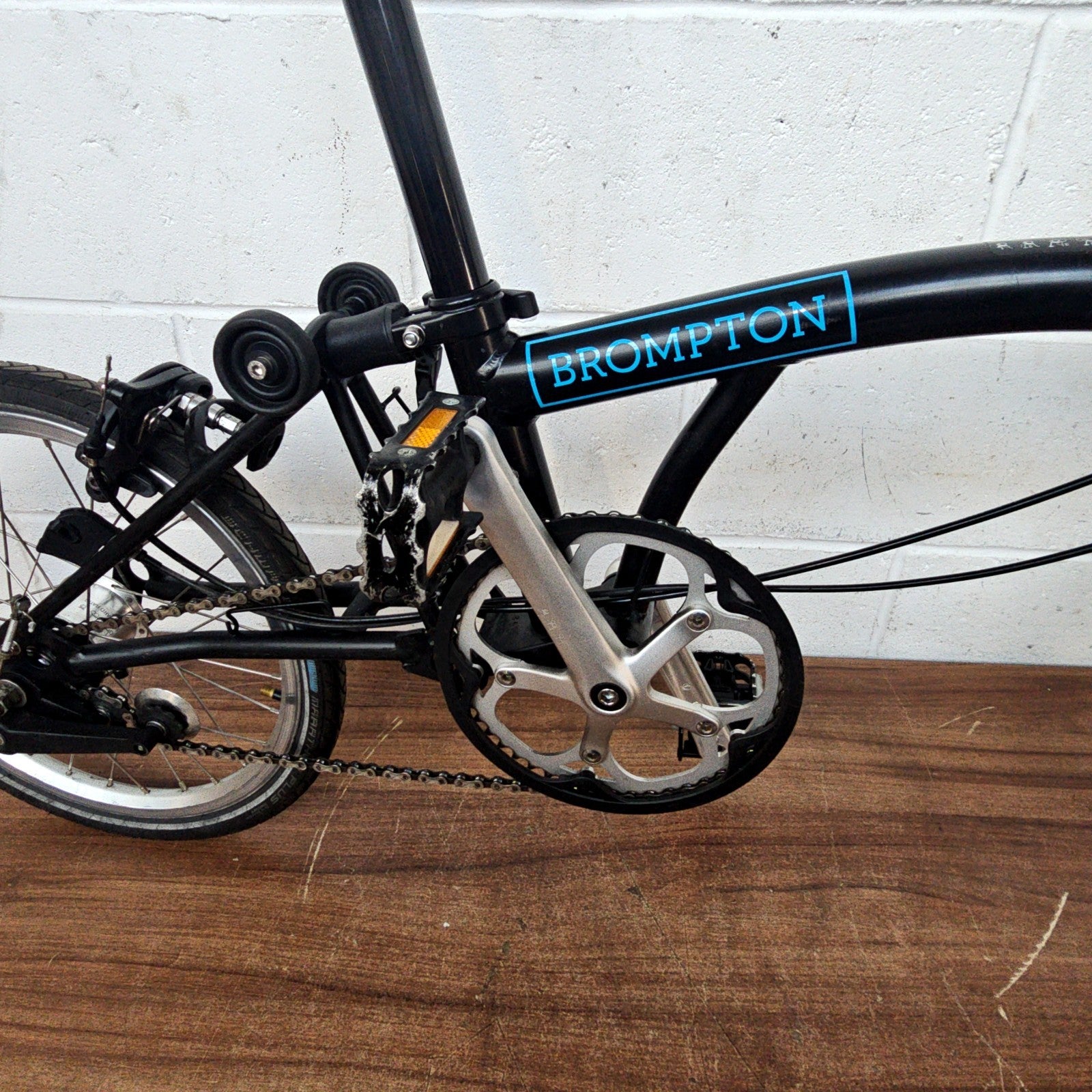 Brompton M3E Folding Bike 3-Speed – Professionally Serviced