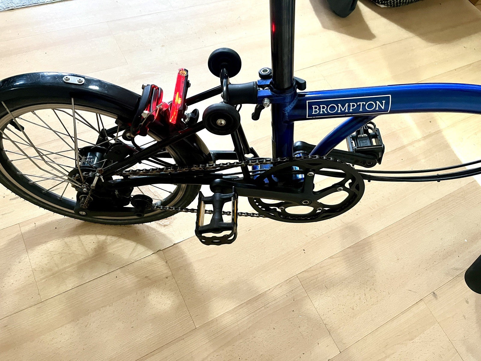 Brompton C Line Electrc 6  Speed, Blue Lacquer, One Size Handlebar Exc Cond