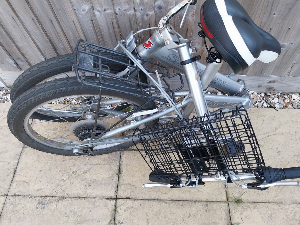 Folding 20-inch bike, Saracen Compact, 6 speed