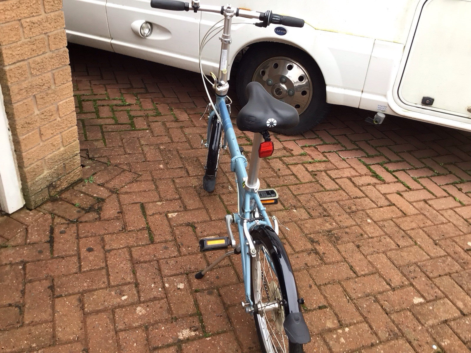 Dahon Speed D7 Folding Bike 7-Speed SRAM Grip Shift,pick Up Only Blackpool