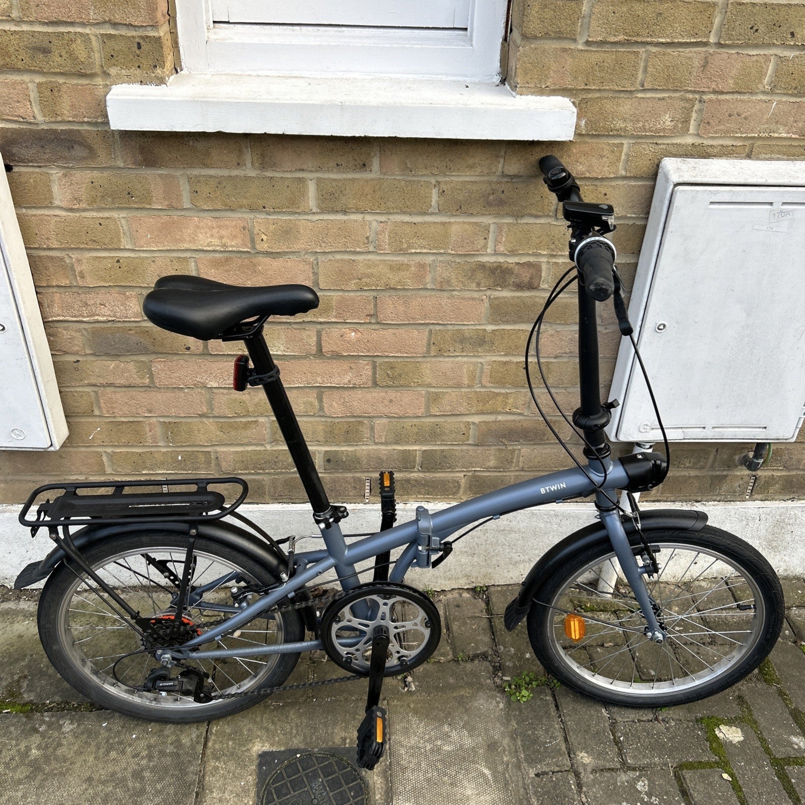 B-twin  Folding Bike Tilt 100