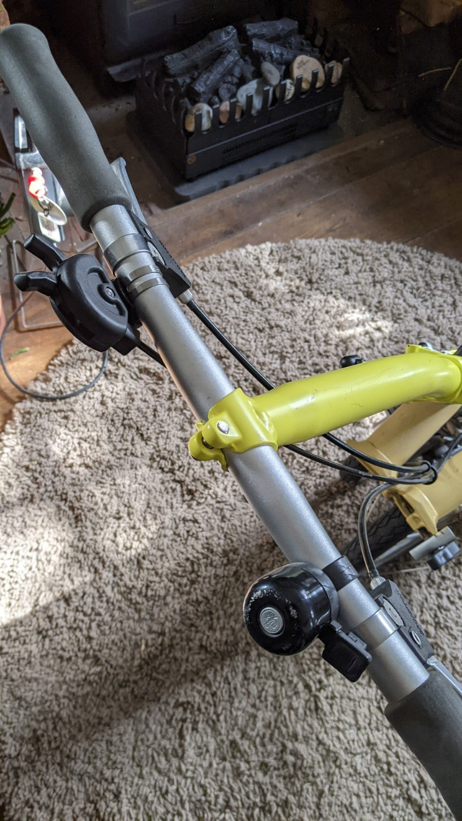 Brompton 3-speed folding bicycle, all original, little use, test ridden working