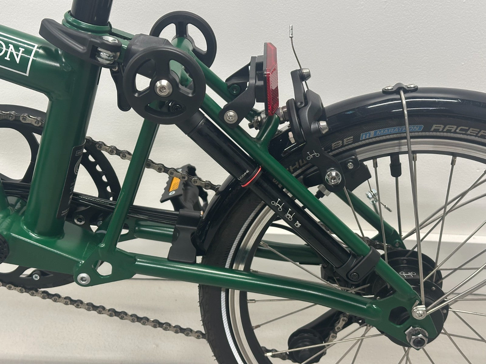 Brompton C Line - Classic Racing Green - 12 Speed - comes with Brompton Pump