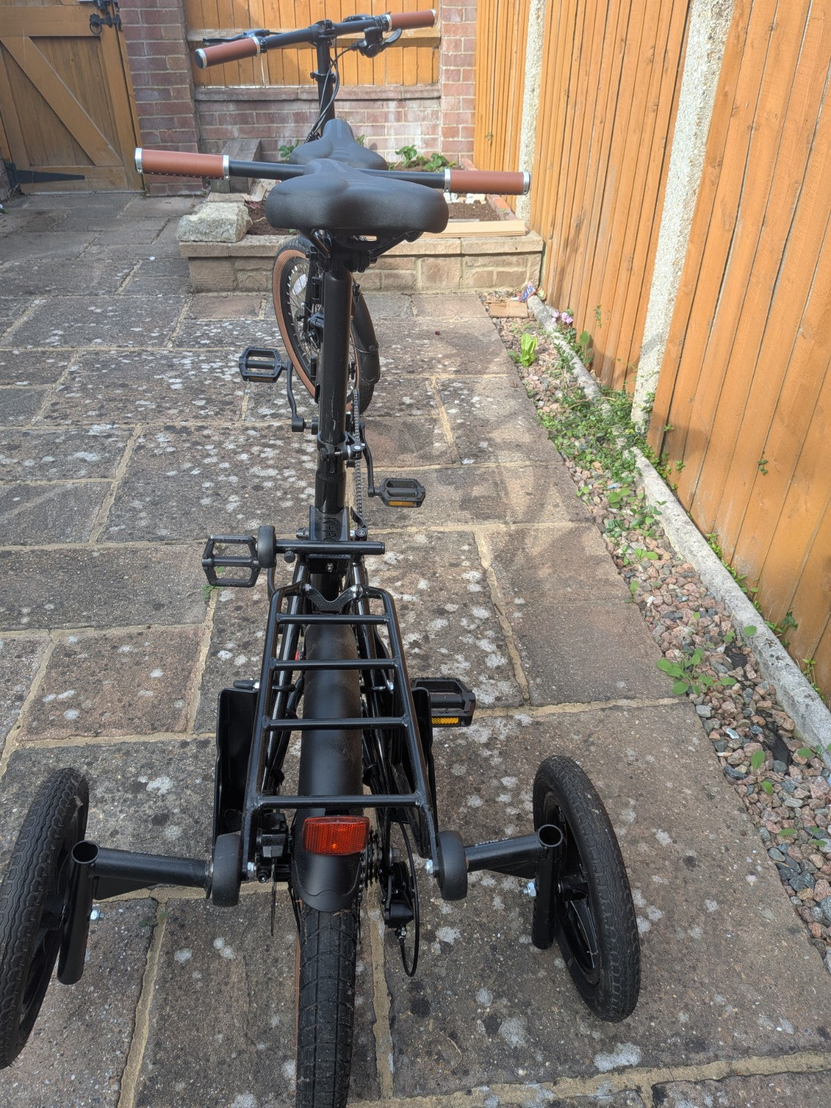 Eco Smobike 20TF02 20in Folding Tandem Bike Mechanical Disc Brakes Bell