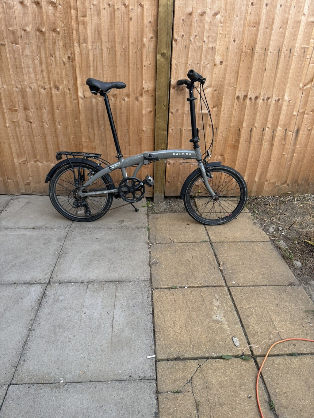 Raleigh Evo Two Folding Bike - Grey – Superb Condition - White decal