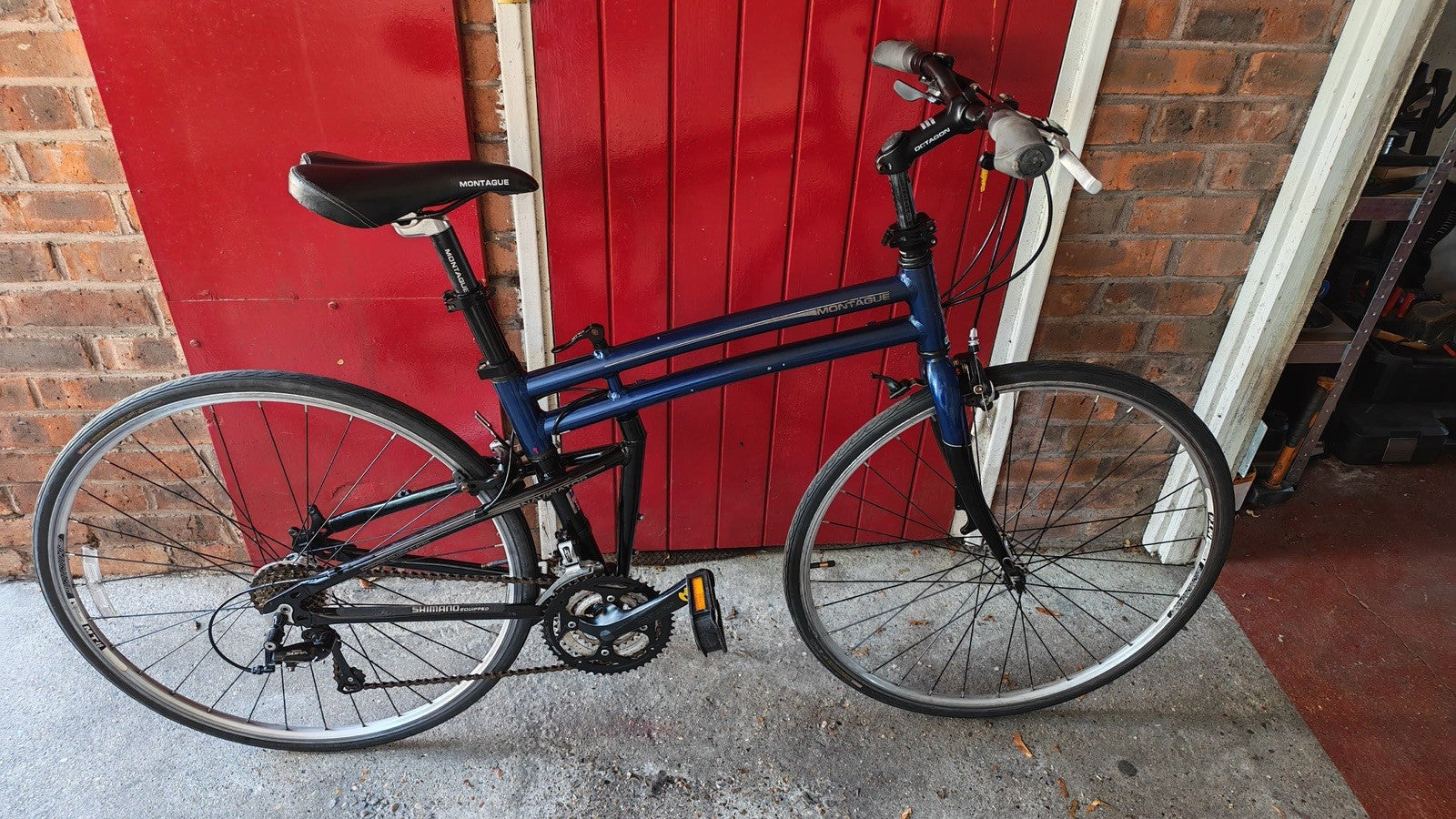 Montague Navigator Full Size Folding Road Bike Large Frame