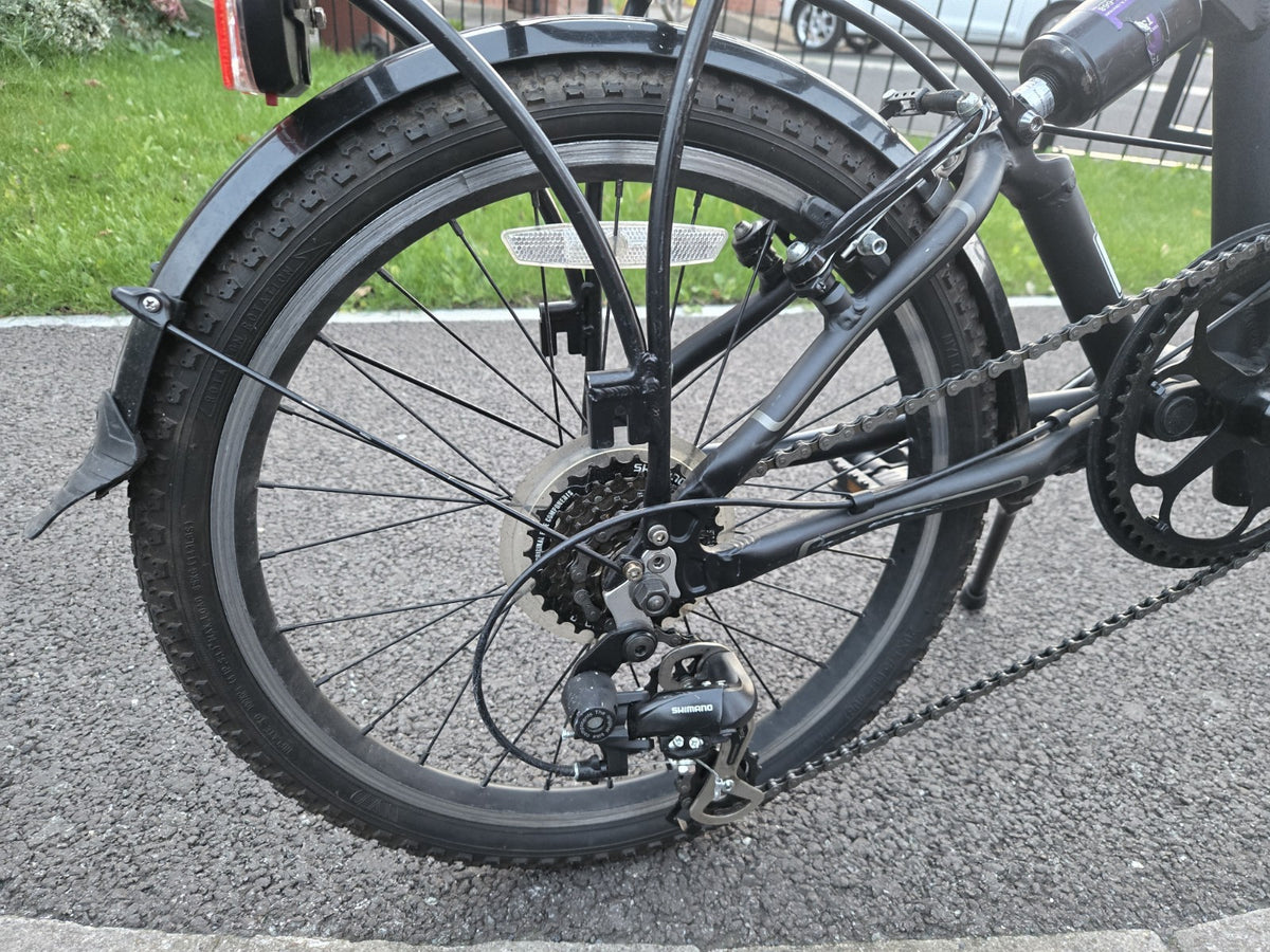 Dahon Vitesse 7 Folding Bike In Satin Black - Superb
