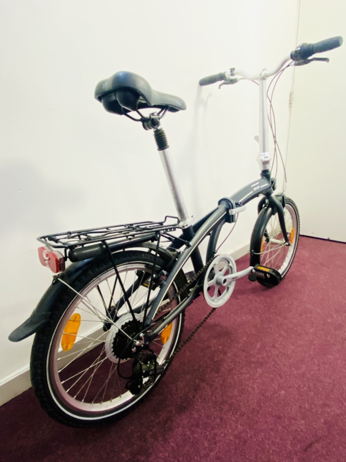 NEW Orus Folding Bike – with Rack, lights, pump, D-Lock