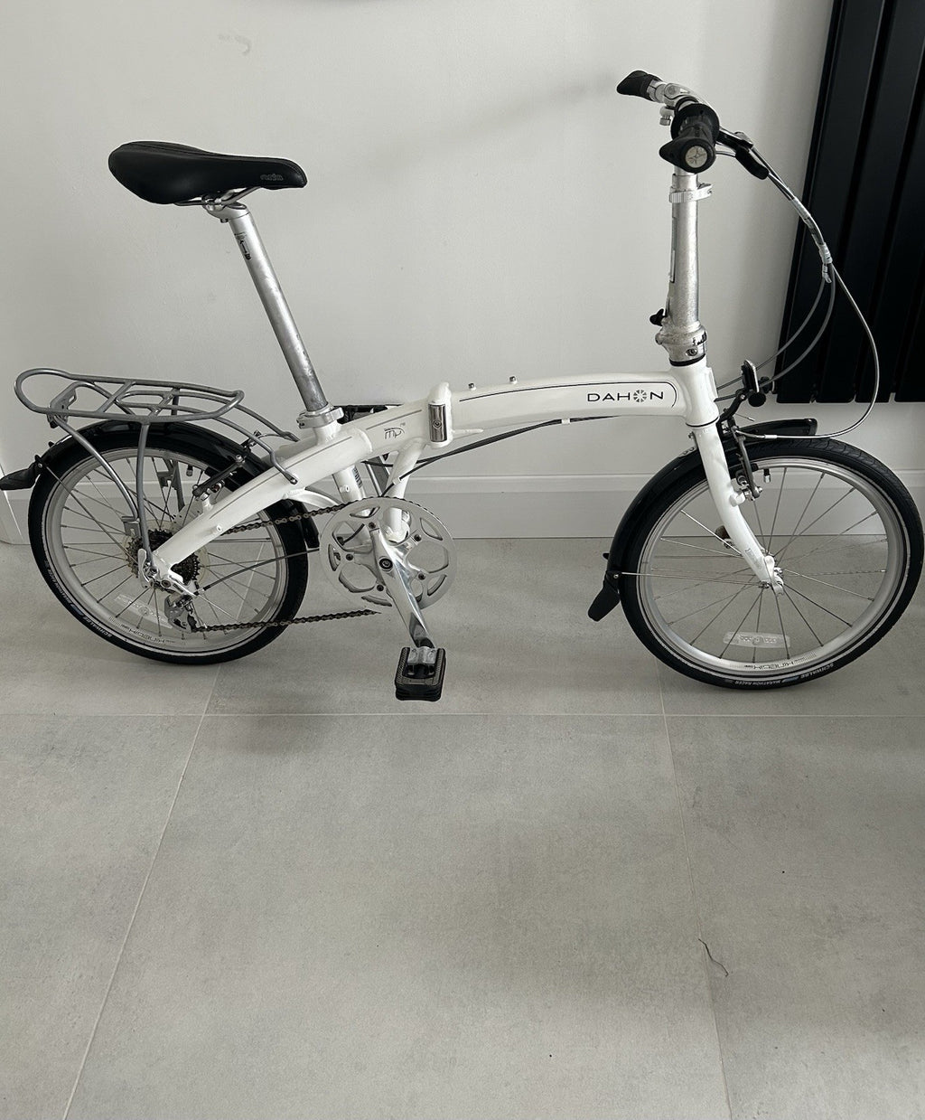Dahon Mu P8 Folding Bike Unisex White (Excellent Condition)