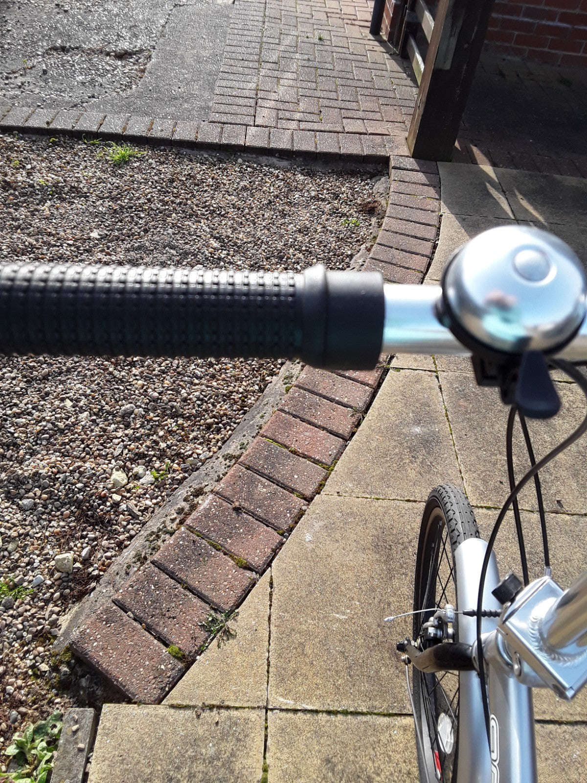 Apollo Folding Bike 20"  Aluminium Frame Speed Excellent condition