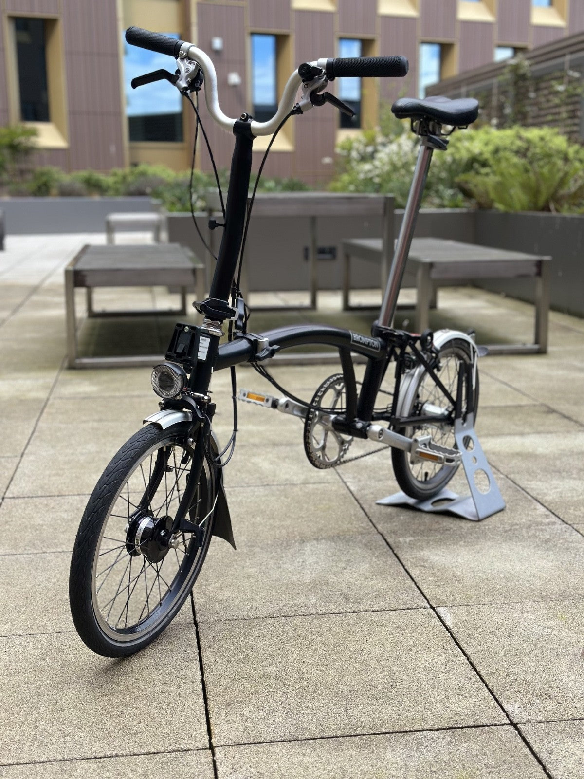 Brompton C Line M3L (3 Speed) Dynamo  2022 folding bicycle - Excellent condition