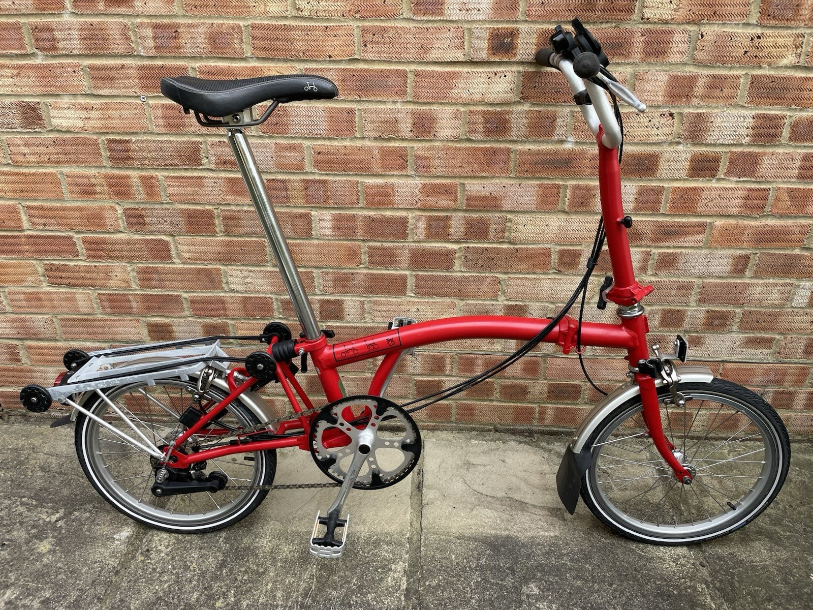 Brompton M6R Folding Bike 6-Speed Red Excellent Condition