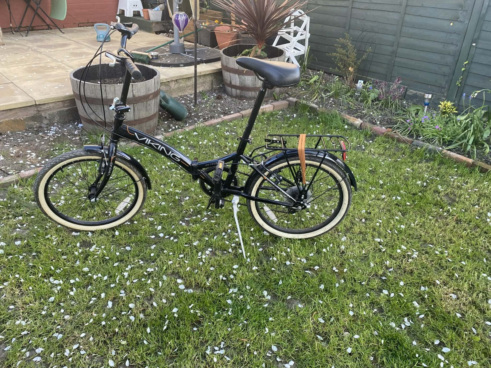 Viking Metropolis Folding Bicycle, Used Good Condition, Collection Only