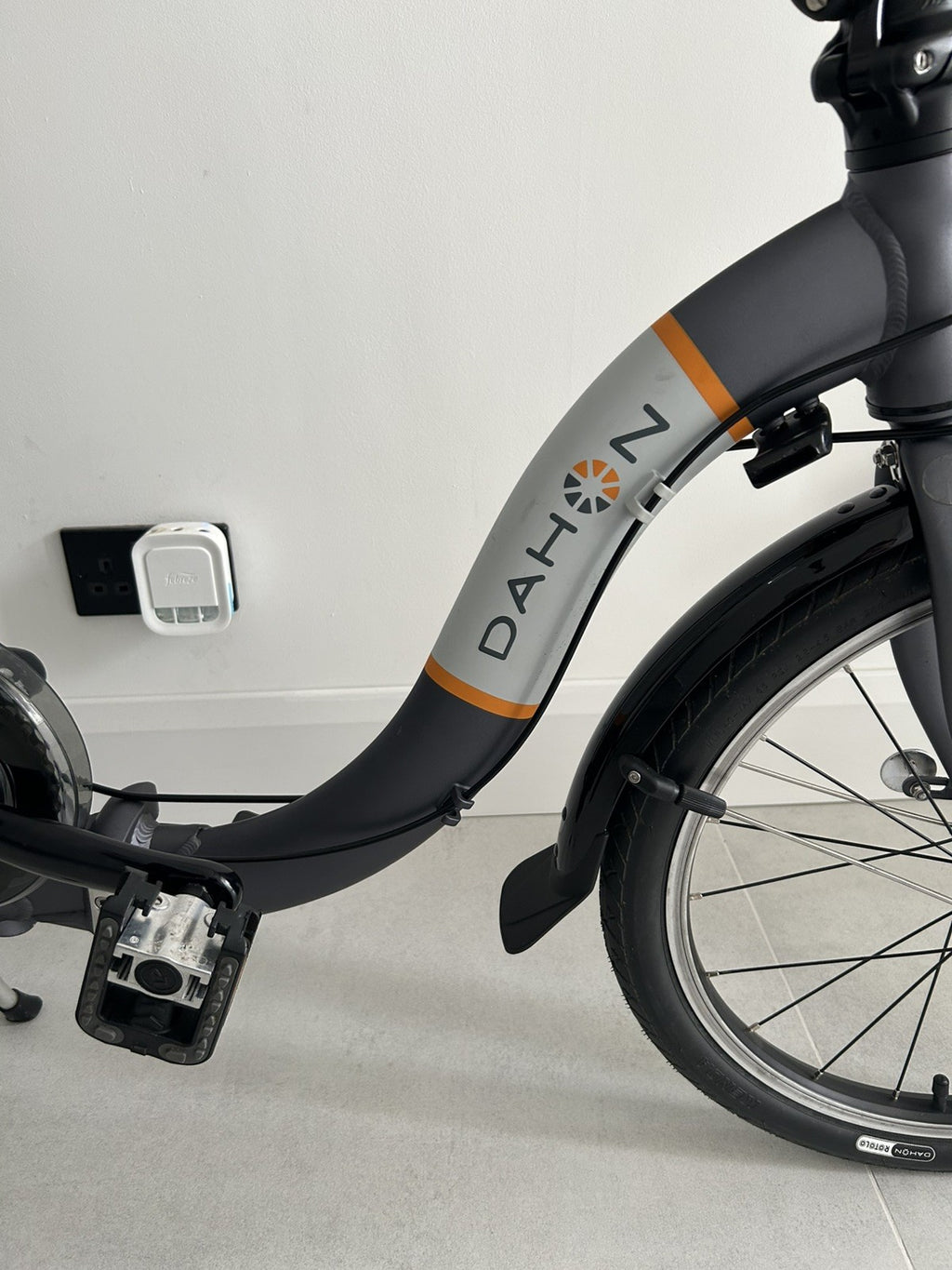 Dahon Ciao I7 Folding Bike Unisex (Immaculate Condition)