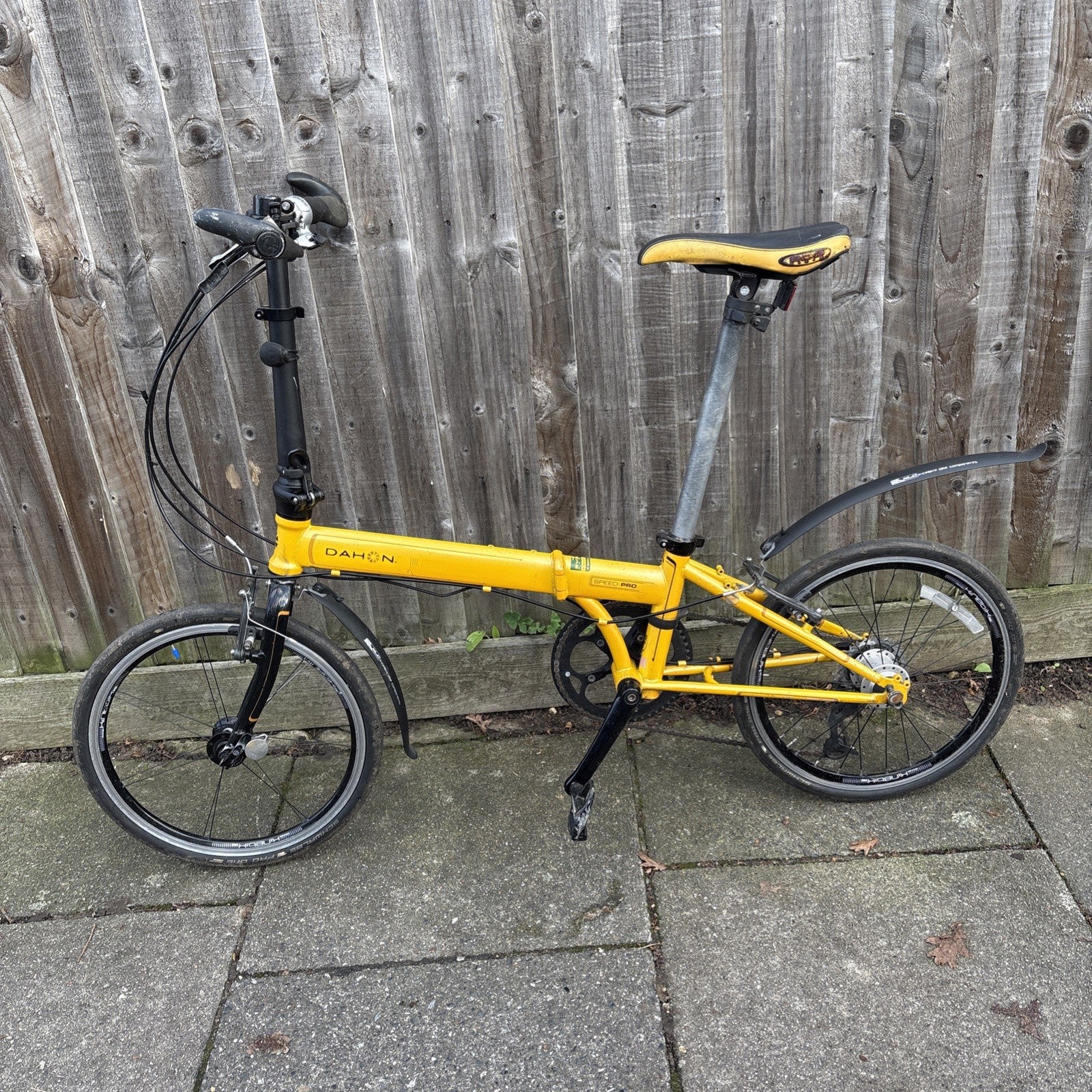 Dahon Speed Pro -7 Speed Folding Bike In Yellow