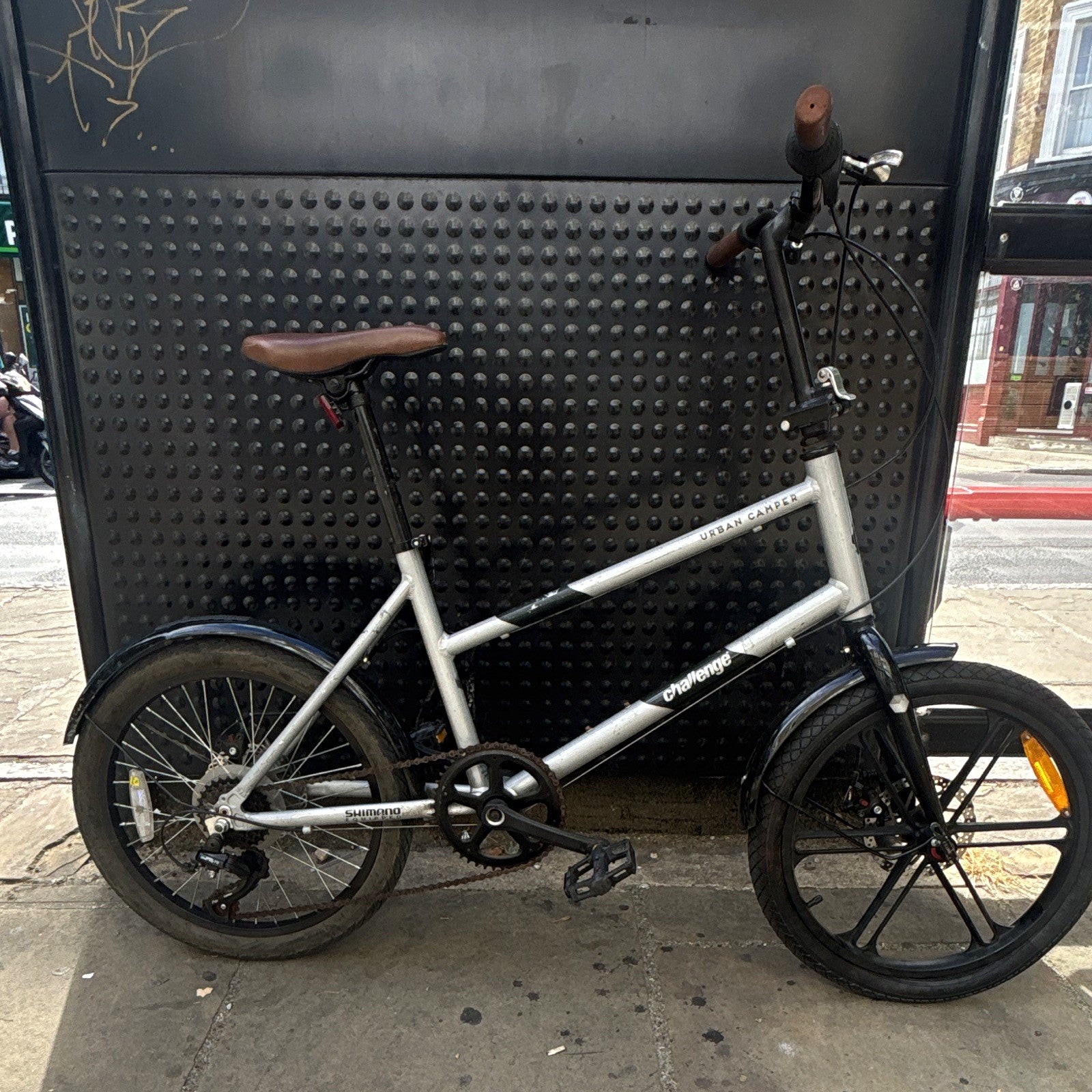 Challenge Urban Camper Folding Bike 20in Mechanical Disc Brakes Silver/Black