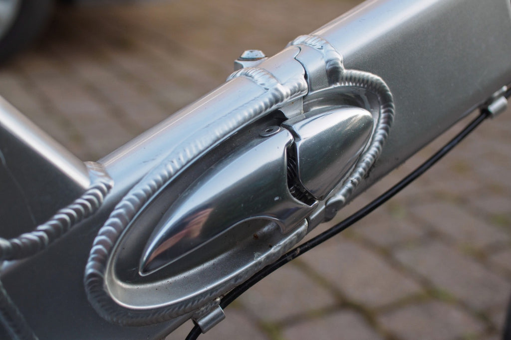 Giant Halfway folding bicycle, very good condition.