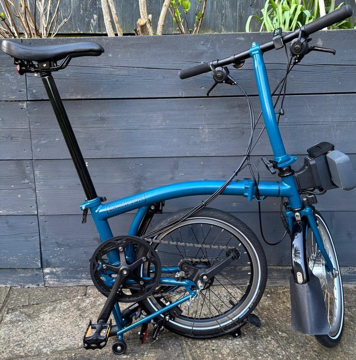 2023 Brompton C Line 6 Speed Urban in Ocean Blue + Optional Swytch Kit Fitted